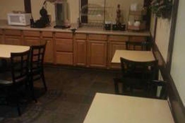Manor Inn (Kilgore)